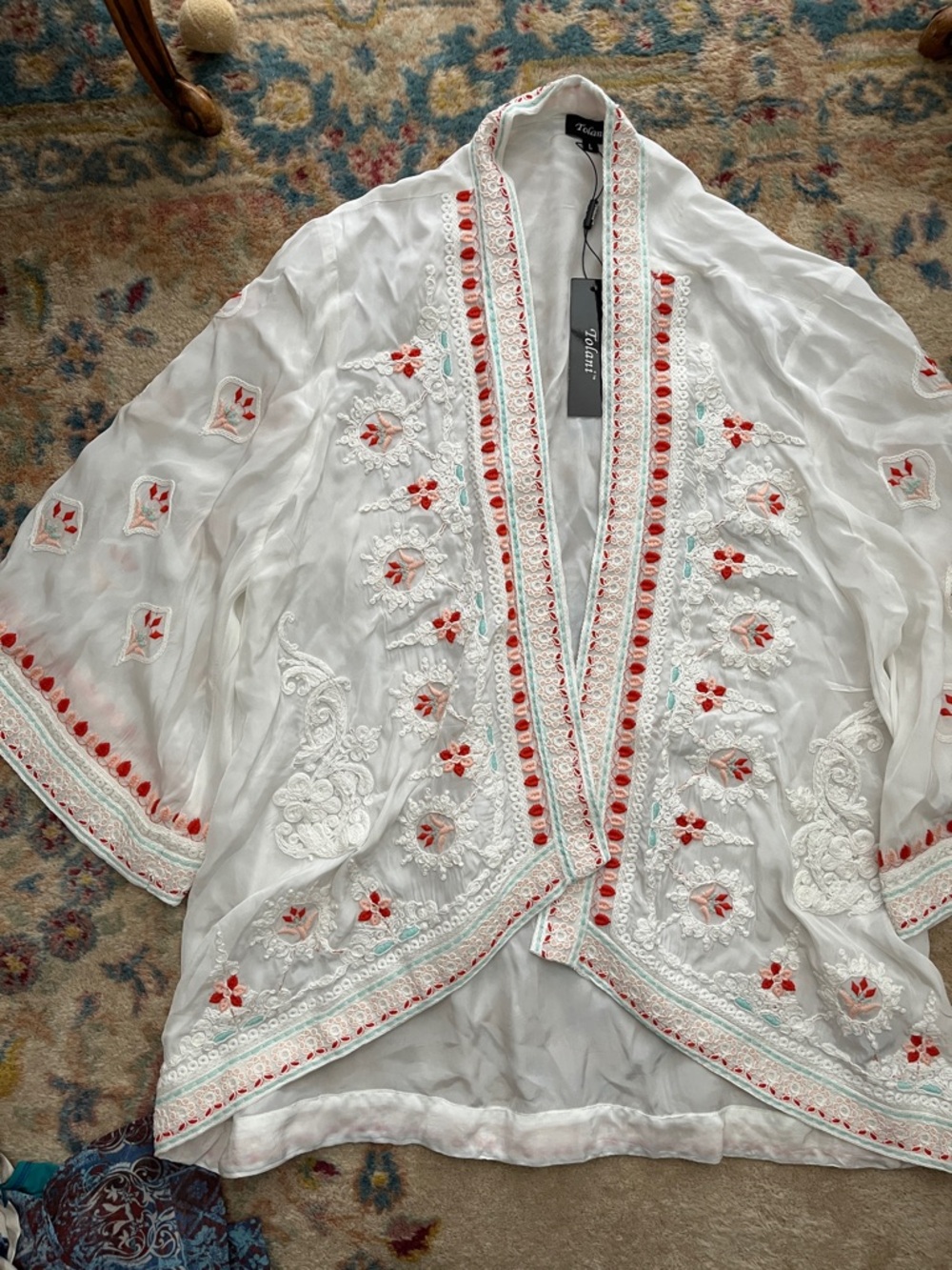 NWT Tolani cover top